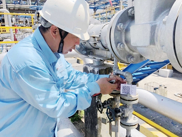 ACFM技术对小接管检测实验